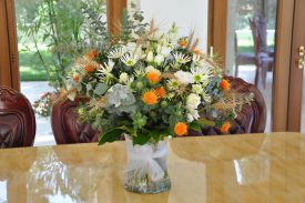 זר פרחים לשולחן
